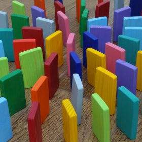 Dominoes